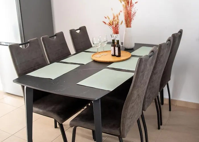 Daire Tombs Of The Kings Two Bedroom Patio