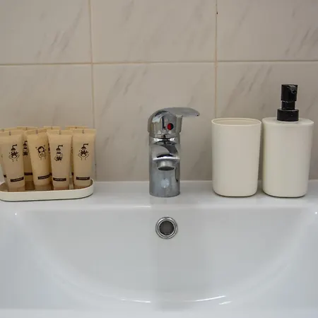 Tombs Of The Kings Two Bedroom Patio דירה *