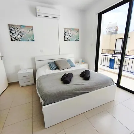 Tombs Of The Kings Two Bedroom Patio 公寓 Paphos
