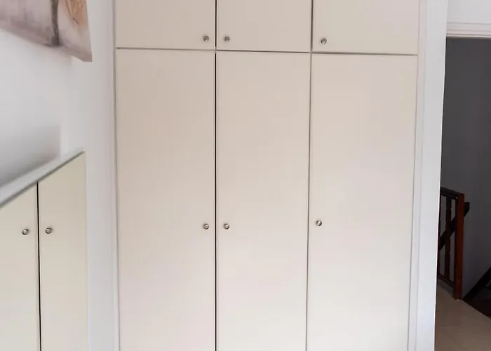 Tombs Of The Kings Two Bedroom Patio Lejlighed Paphos