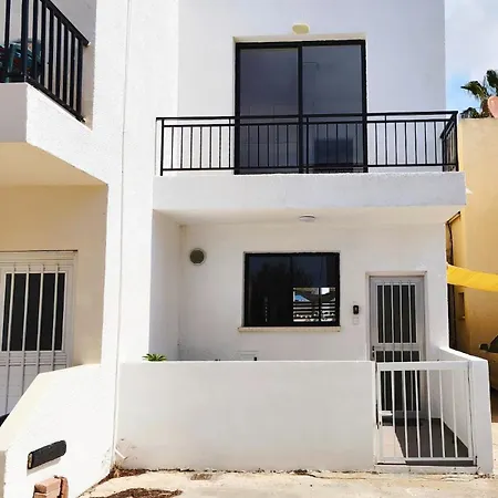 Tombs Of The Kings Two Bedroom Patio *