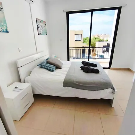 Tombs Of The Kings Two Bedroom Patio *