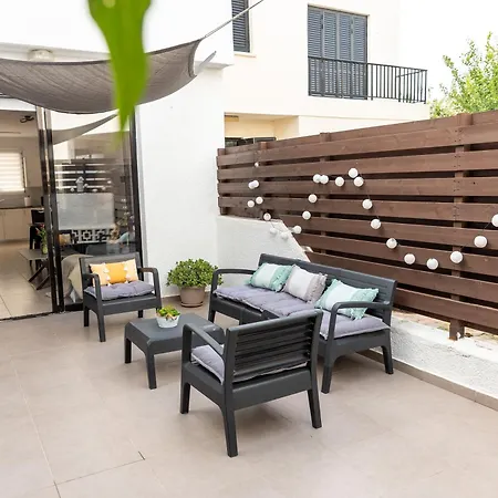 Tombs Of The Kings Two Bedroom Patio Apartamento Paphos